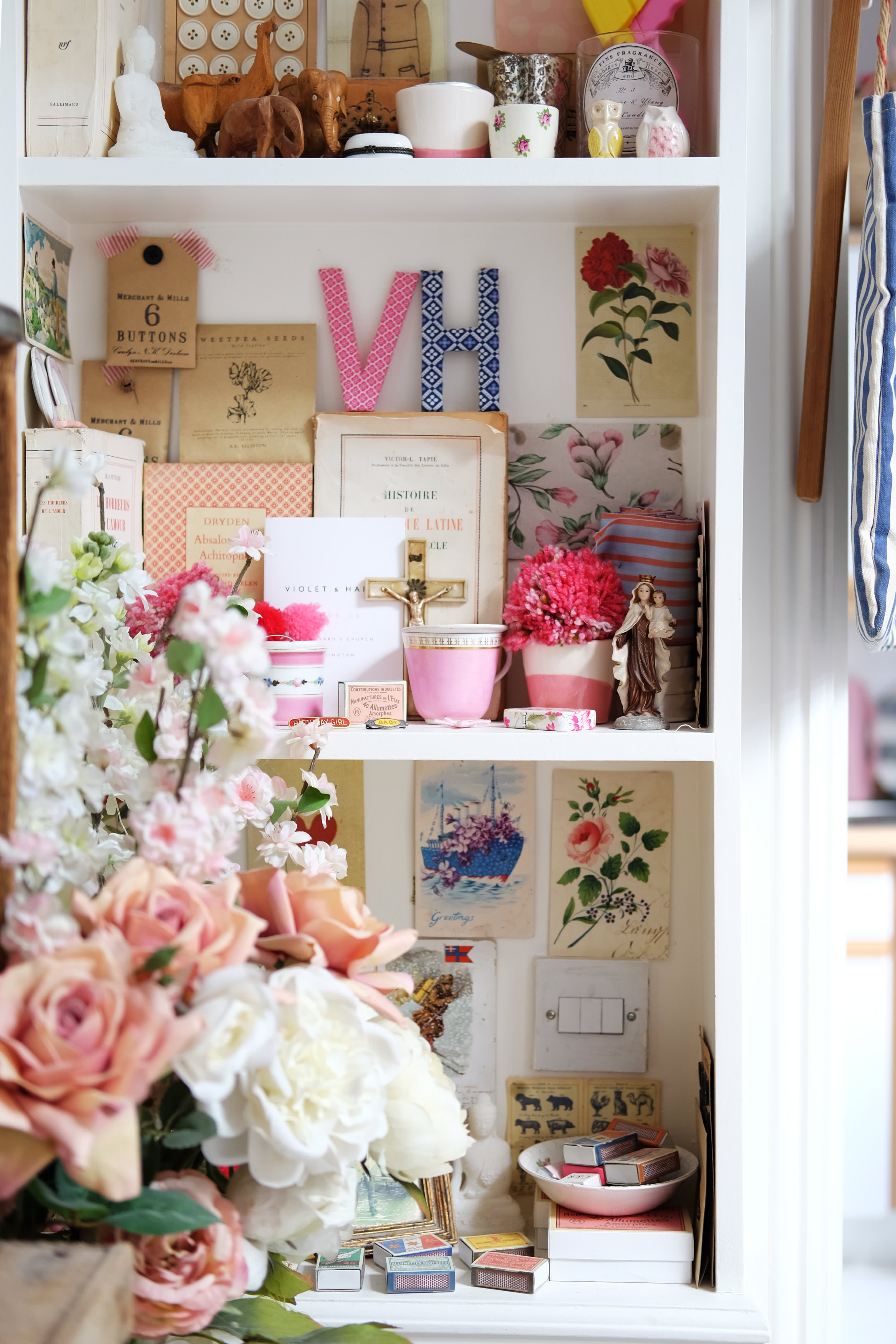 House Tour A Perfectly Pink Apartment in London Apartment Therapy